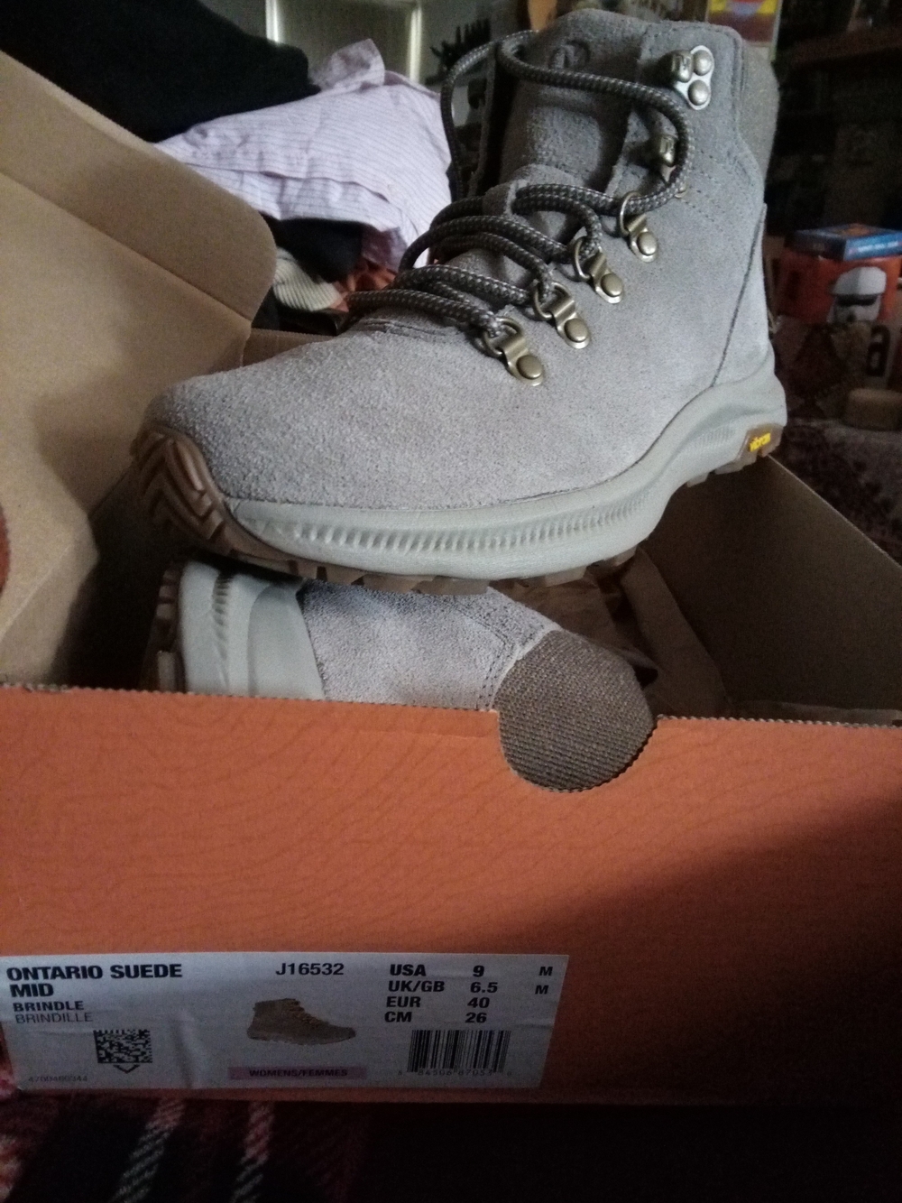 Merrell Mid Suede Hiking Boot, size 9